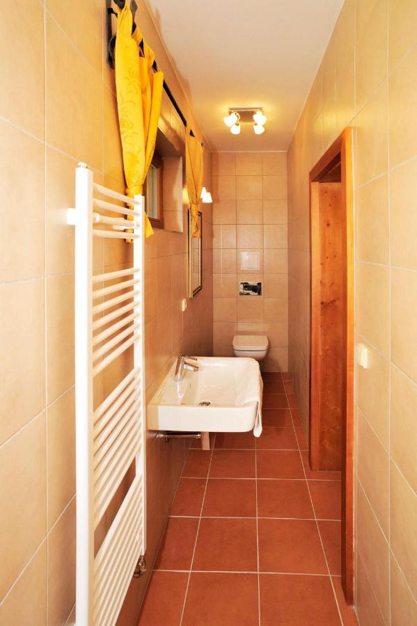 Hotel Kristin Hradek Decin Zewnętrze zdjęcie